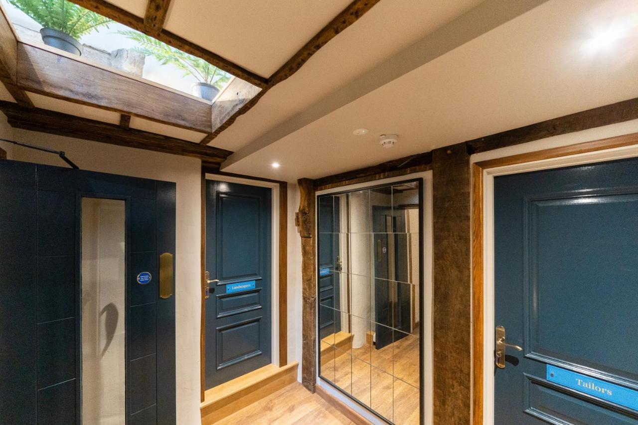 The Ironmongers Boutique Accommodation 艾尔舍姆 外观 照片
